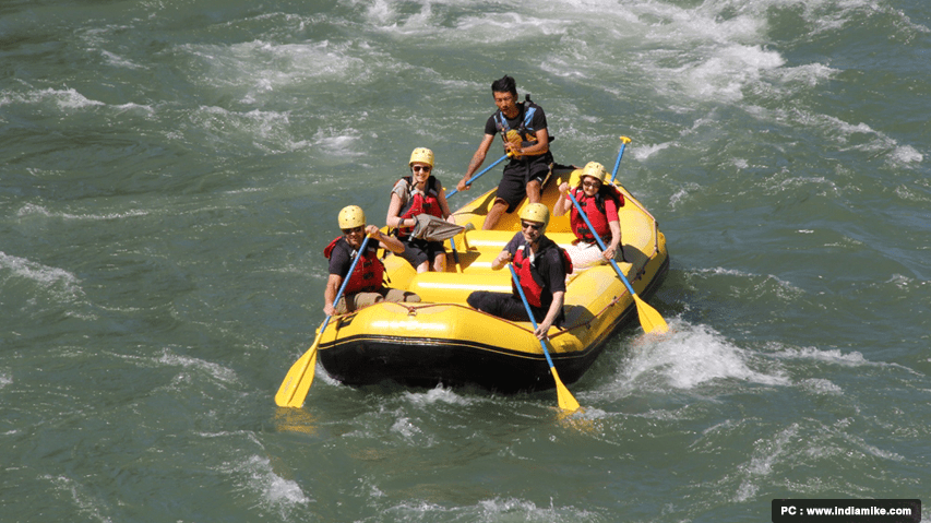 white water rafting bhutan