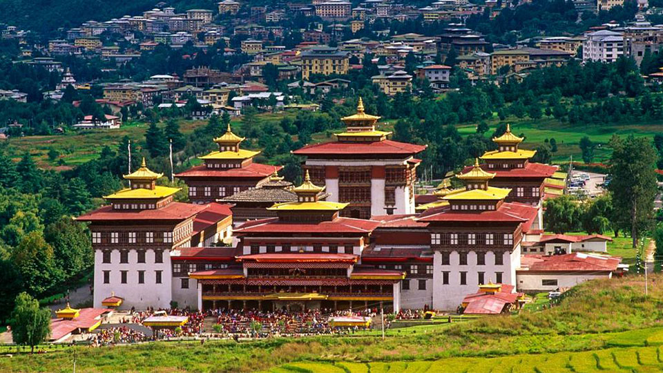 car rental service in bhutan