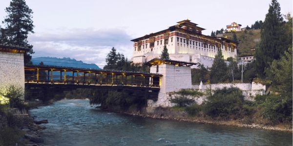 Phuentsholing to Paro